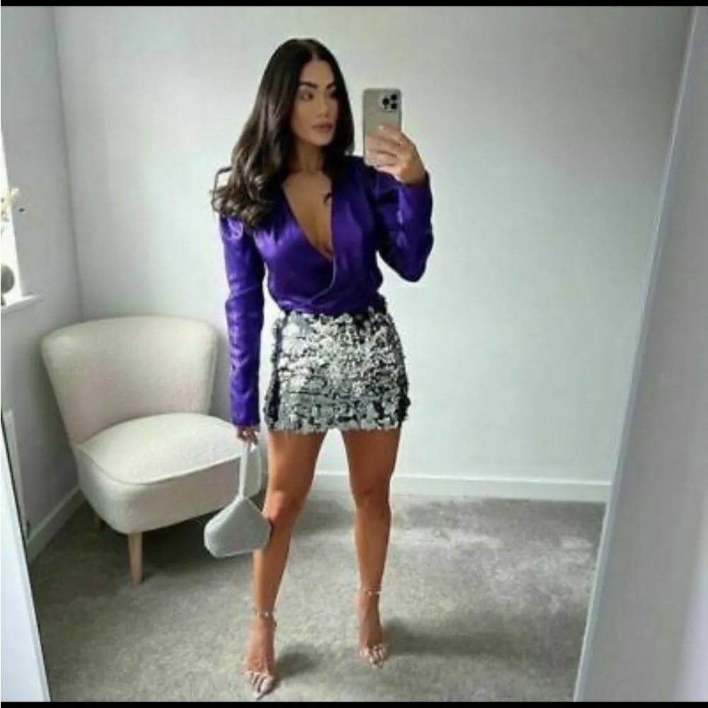Zara Black and Silver Sequin Mini Skirt - Picture 5 of 5